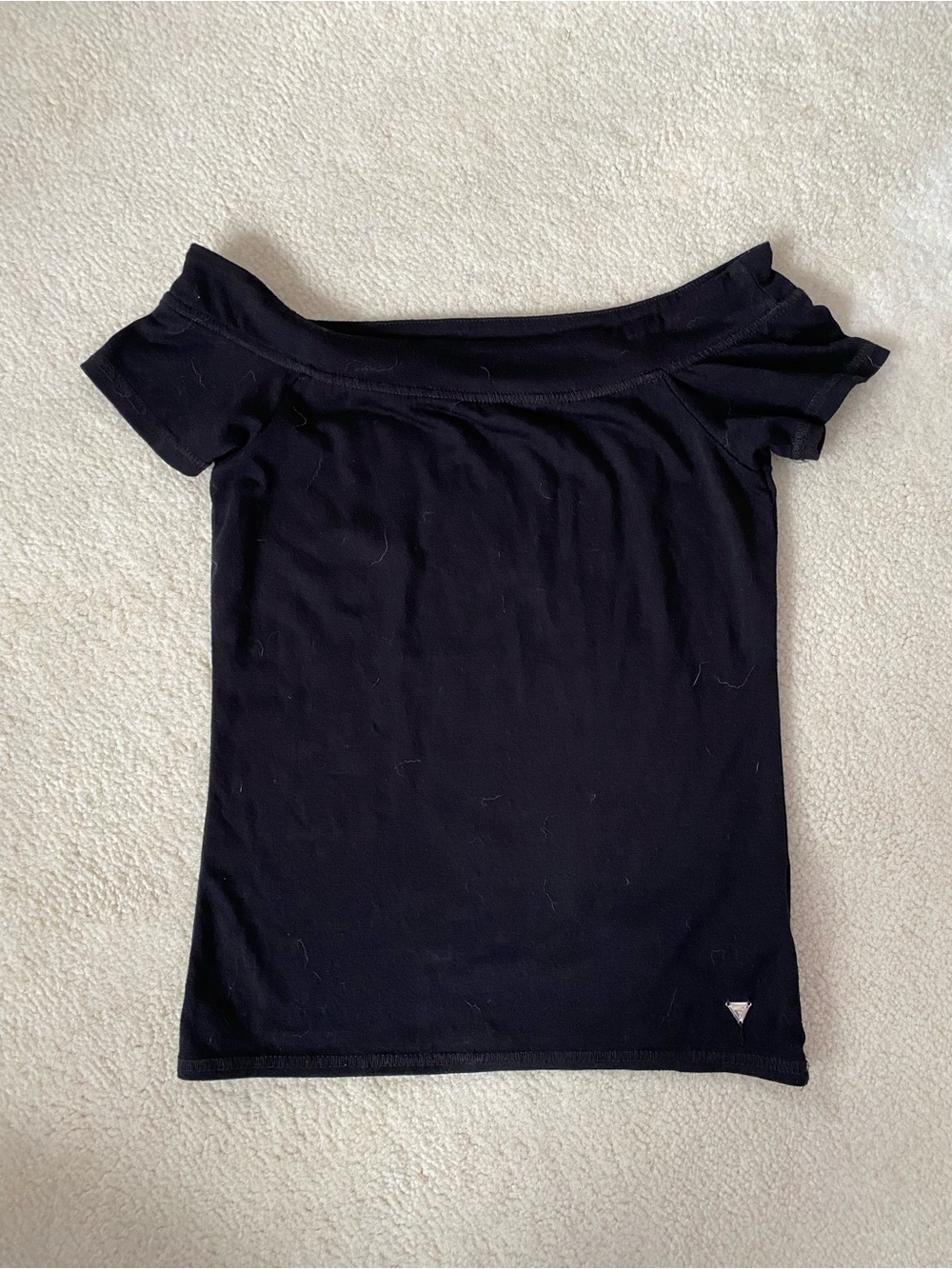 GUESS Black Off-Shoulder Top